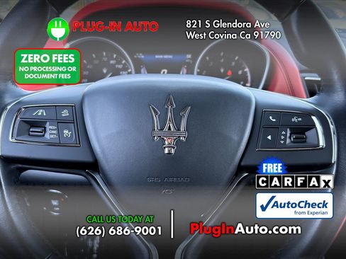 Used 2017 Maserati Levante AWD/4WD image 19