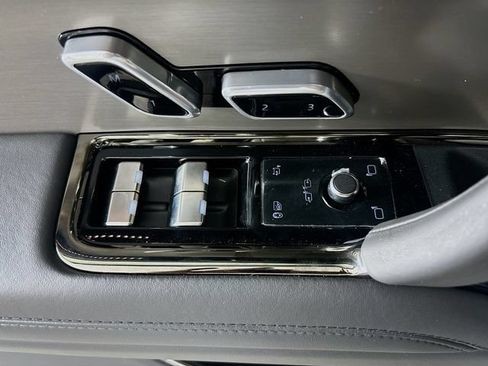 New 2026 Land Rover Range Rover Sport Dynamic SE AWD/4WD image 19