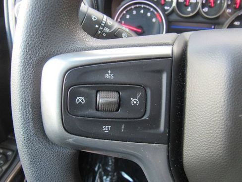 Used 2020 Chevrolet Silverado 1500 LT w/ Trailering Package image 34