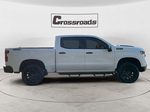Used 2025 Chevrolet Silverado 1500 LT Trail Boss w/ LT Trail Boss Premium Package image 6