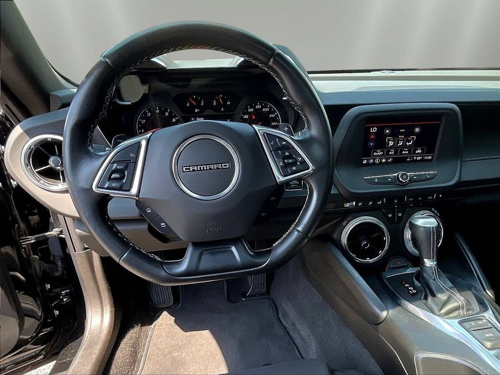 Used 2022 Chevrolet Camaro LT RWD image 10