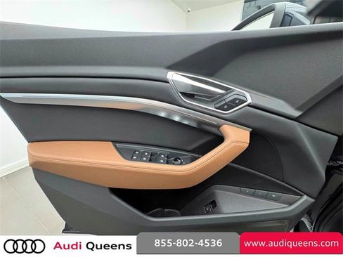 Certified 2021 Audi e-tron Premium image 14
