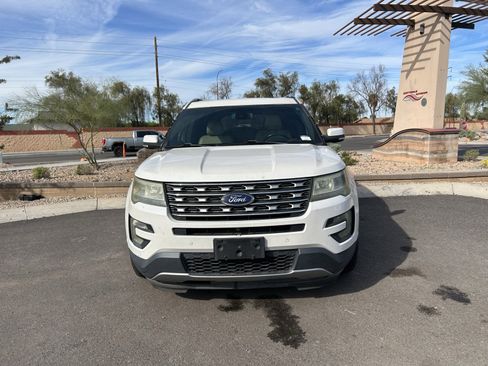 Used 2016 Ford Explorer Limited w/ Equipment Group 301A image 7