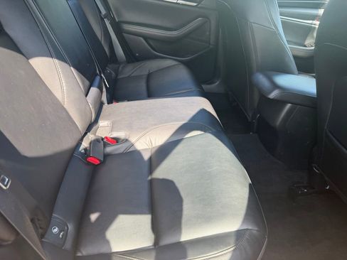 Used 2024 MAZDA MAZDA3 s FWD image 10