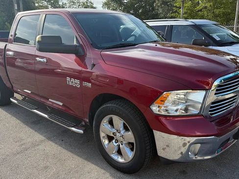 Used 2015 RAM 1500 Lone Star RWD image 2