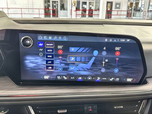 New 2026 Chevrolet Suburban Premier AWD/4WD image 21