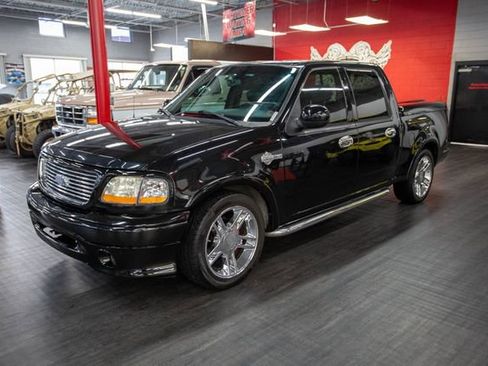 Used 2002 Ford F150 Harley-Davidson image 2