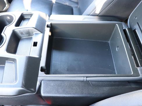 Used 2024 GMC Sierra 1500 SLT image 37