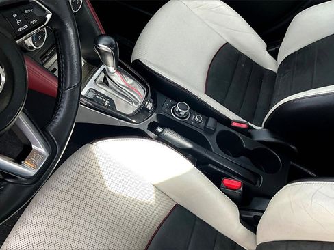 Used 2018 MAZDA CX-3 Grand Touring image 12