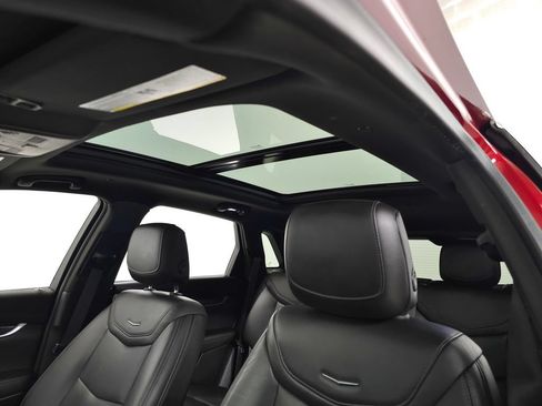 Certified 2023 Cadillac XT5 Premium Luxury AWD/4WD image 22