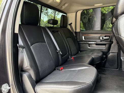 Used 2015 RAM 1500 Laramie w/ Convenience Group AWD/4WD image 45