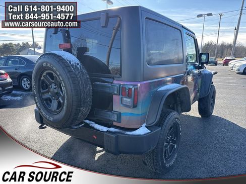 Used 2018 Jeep Wrangler Sahara w/ Connectivity Group image 6