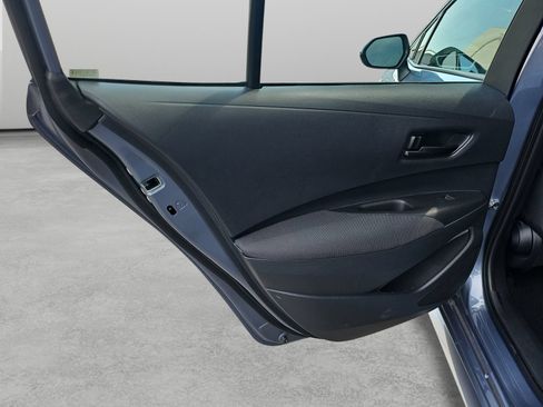 Used 2025 Toyota Corolla LE FWD image 35