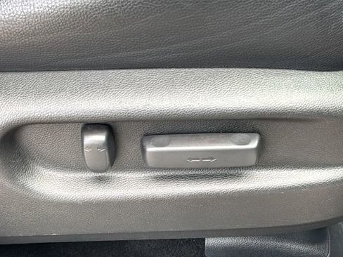 Used 2016 Honda Pilot Touring image 26