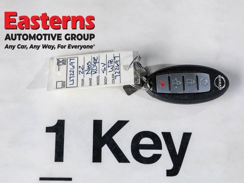 Used 2022 Nissan Rogue SV image 22