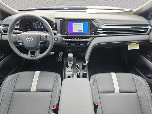 New 2026 Toyota Camry SE w/ Convenience Package FWD image 9
