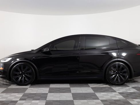 Used 2023 Tesla Model X AWD/4WD image 3
