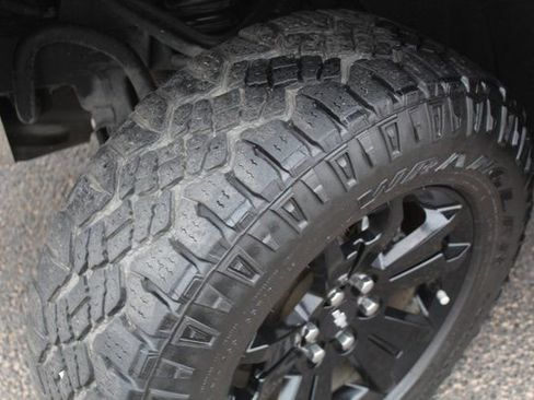 Used 2020 Chevrolet Colorado ZR2 w/ ZR2 Midnight Special Edition image 13