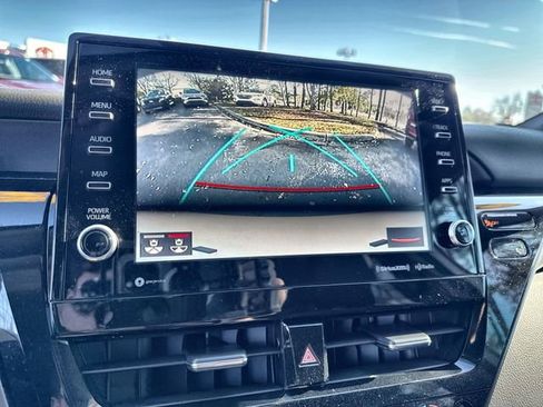 Used 2024 Toyota Camry XLE image 26