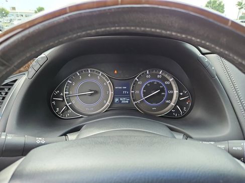 Used 2016 INFINITI QX80 2WD w/ 22" Wheel Package image 8
