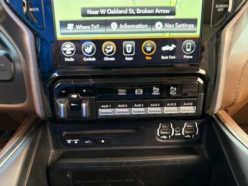 Used 2019 RAM 3500 Limited AWD/4WD image 14