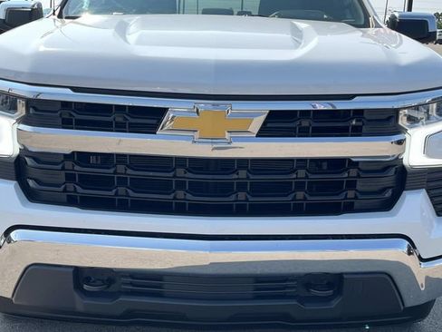 Certified 2024 Chevrolet Silverado 1500 LT AWD/4WD image 10