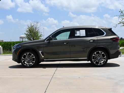 Certified 2026 BMW X5 sDrive40i RWD image 6