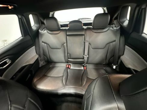 Used 2024 Jeep Compass Latitude AWD/4WD image 24
