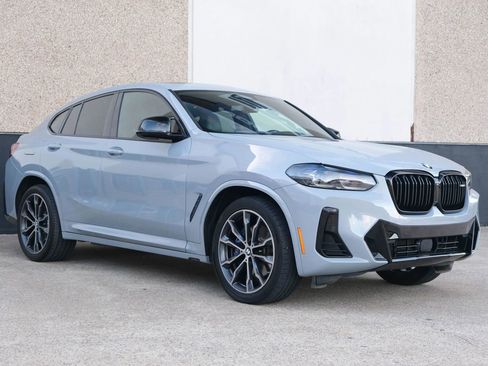 Used 2022 BMW X4 M40i image 4