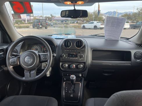 Used 2016 Jeep Patriot Sport image 20