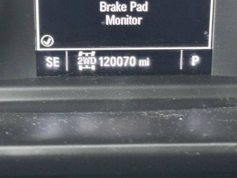 Used 2019 Chevrolet Silverado 1500 Custom w/ Custom Value Package image 14