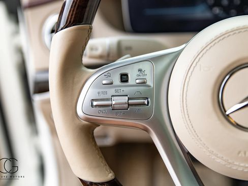 Used 2018 Mercedes-Benz Maybach S 650 image 51