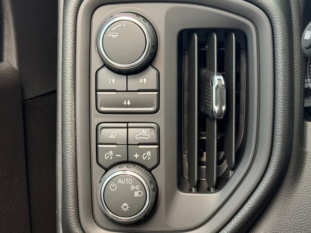 New 2026 Chevrolet Silverado 2500 Custom w/ Custom Value Package AWD/4WD image 21