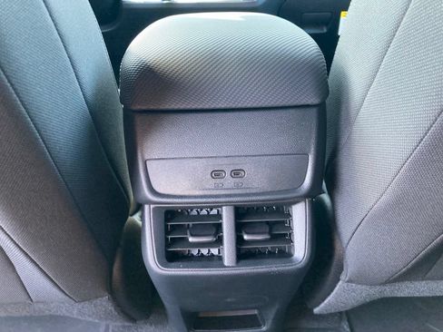 New 2026 Chevrolet Equinox LT w/ Safety and Technology Package AWD/4WD image 16