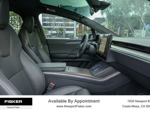 Used 2024 Tesla Model X image 32