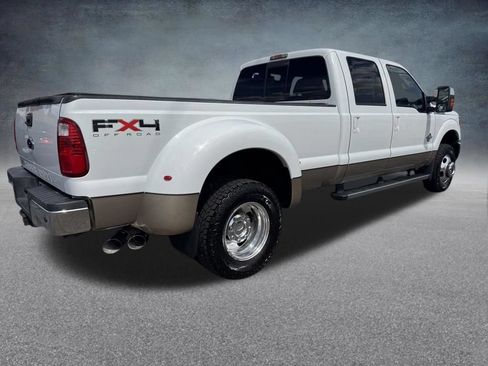 Used 2011 Ford F350 Lariat w/ Lariat Interior Pkg AWD/4WD image 4