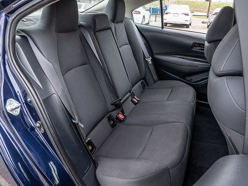 Used 2022 Toyota Corolla LE image 21