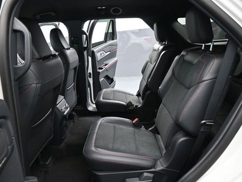 New 2026 Ford Explorer ST image 17