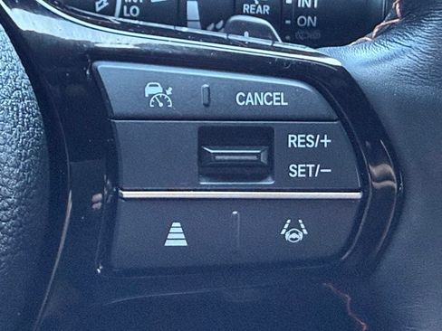 Used 2024 Honda Pilot TrailSport image 13