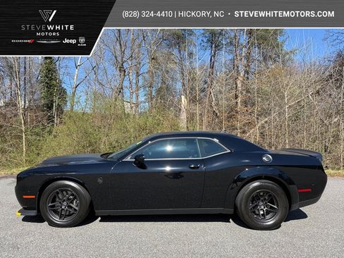Used 2023 Dodge Challenger SRT Hellcat Redeye image 1