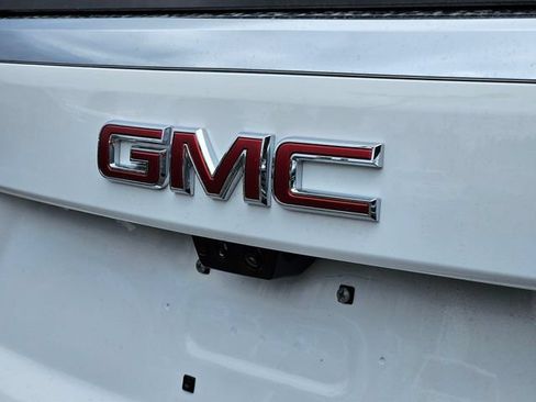 New 2026 GMC Yukon XL Elevation w/ Elevation Premium Package AWD/4WD image 13