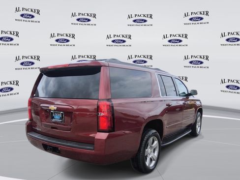 Used 2018 Chevrolet Suburban LS w/ All-Season Package AWD/4WD image 5