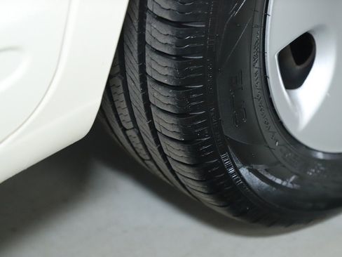 Used 2007 Chrysler PT Cruiser image 39