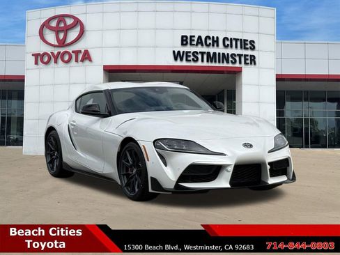 Certified 2026 Toyota Supra Premium image 1