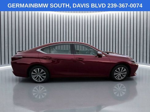 Used 2020 Lexus ES 350 w/ Accessory Package FWD image 4