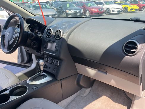 Used 2013 Nissan Rogue SL AWD/4WD image 43
