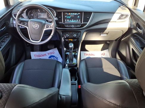 Used 2020 Buick Encore Preferred AWD/4WD image 8