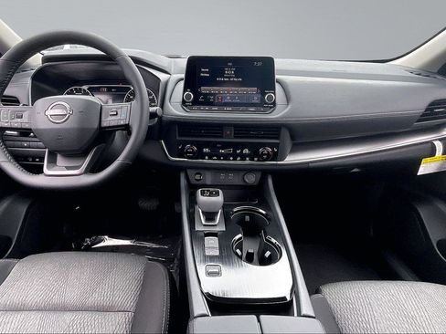 New 2026 Nissan Rogue SV FWD image 6