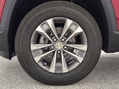 New 2026 Chevrolet Equinox LT w/ LPO, Floor Liner Package FWD image 10