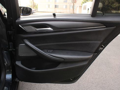 Used 2018 BMW M5 w/ Executive Package AWD/4WD image 24